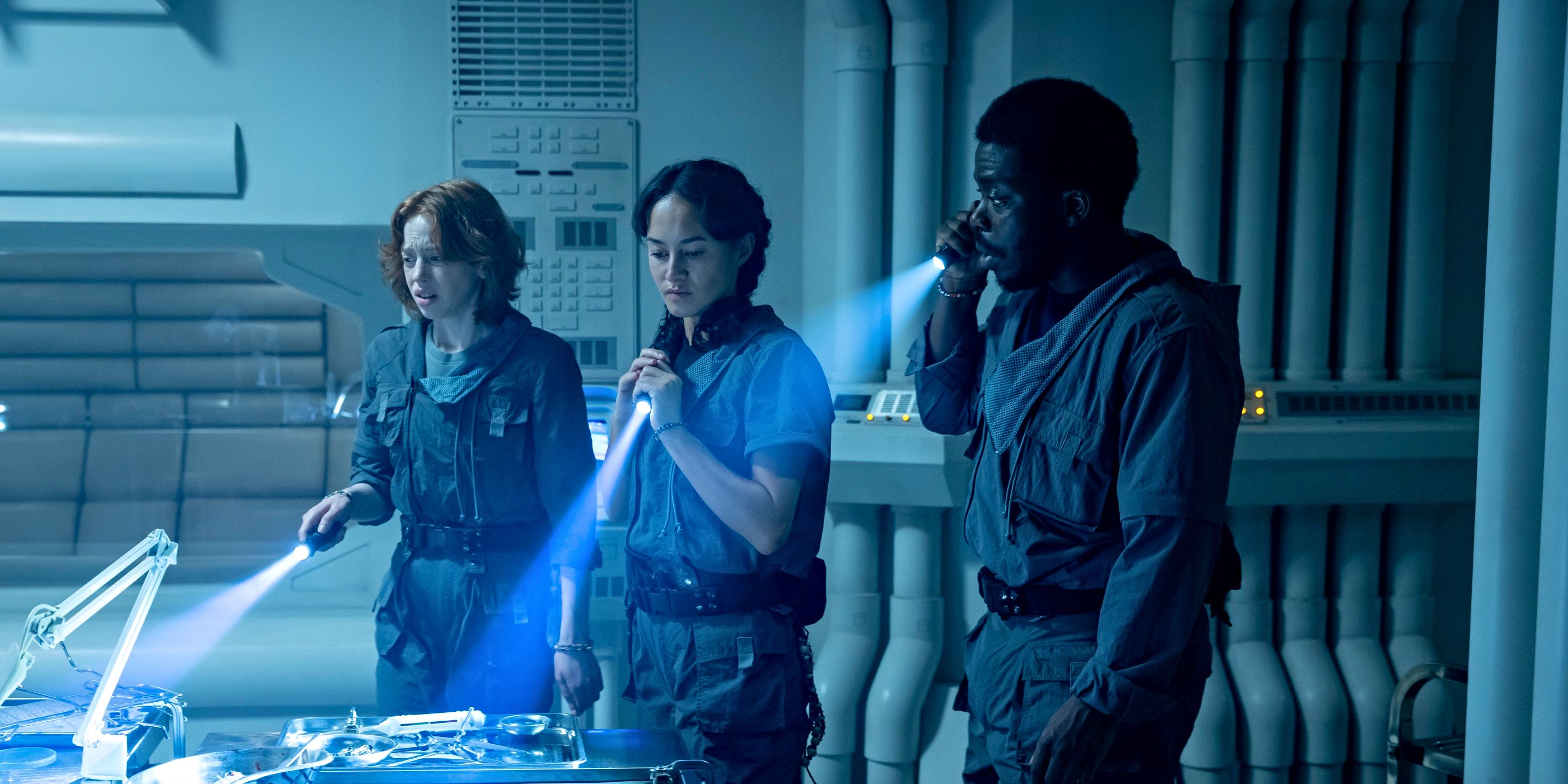 Ridley Scott’s 10/10 Sci-Fi Series Officially Returns for Season 2