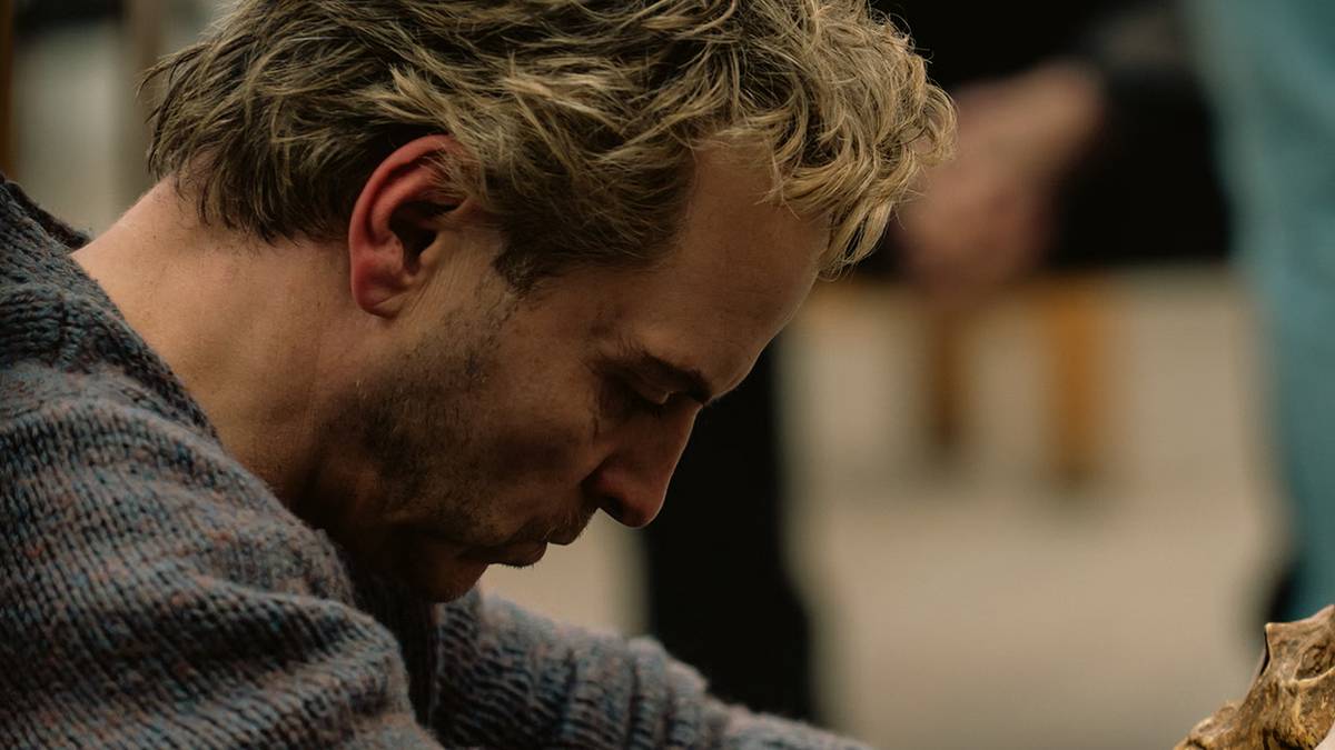 Andrew Scott Delivers 'Career-Best' in Powerful New Biopic