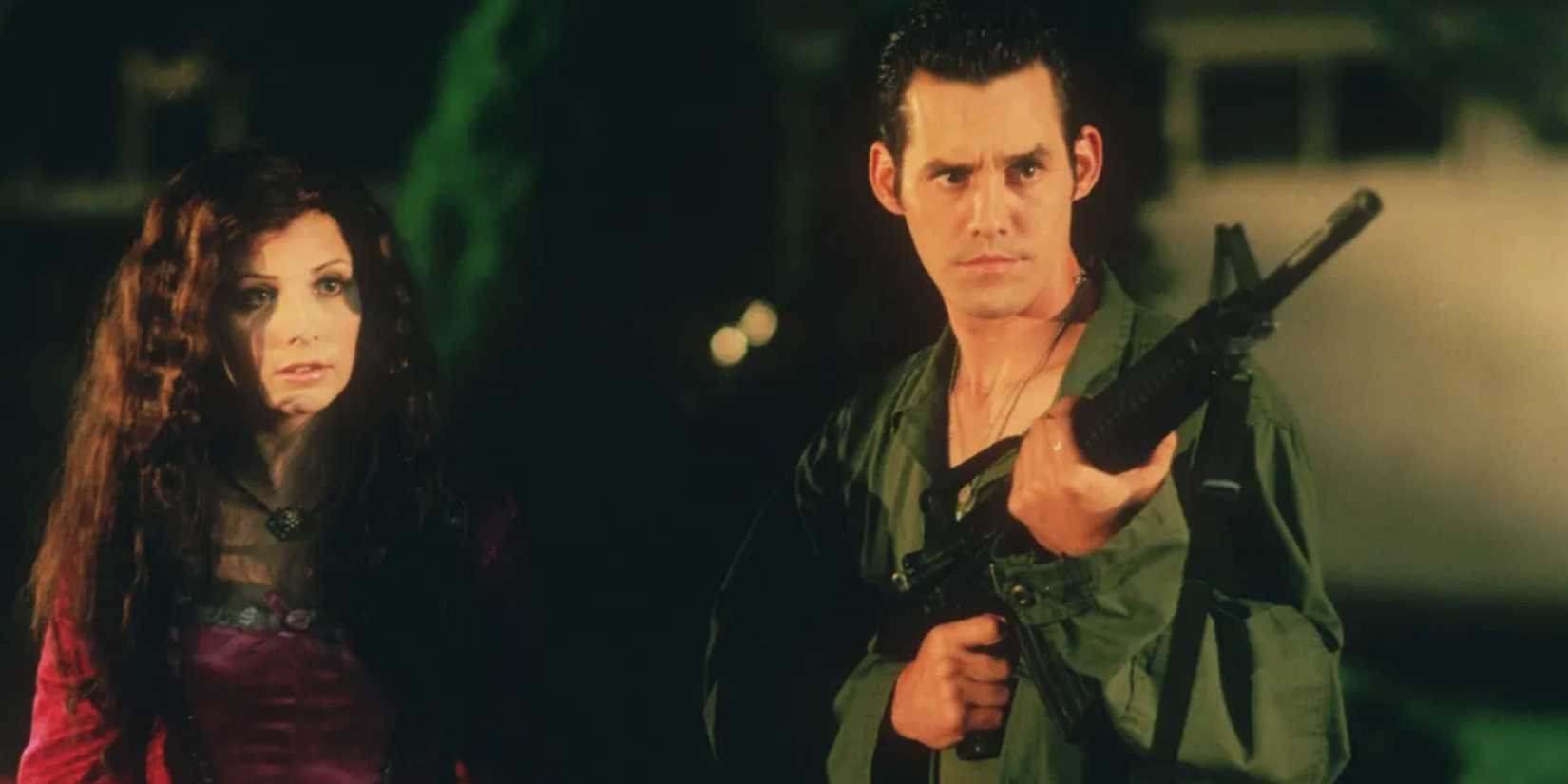 Buffy Summers (Sarah Michelle Gellar) and Xander Harris (Nicholas Brendon) in costume in the "Halloween" episode of 'Buffy the Vampire Slayer'