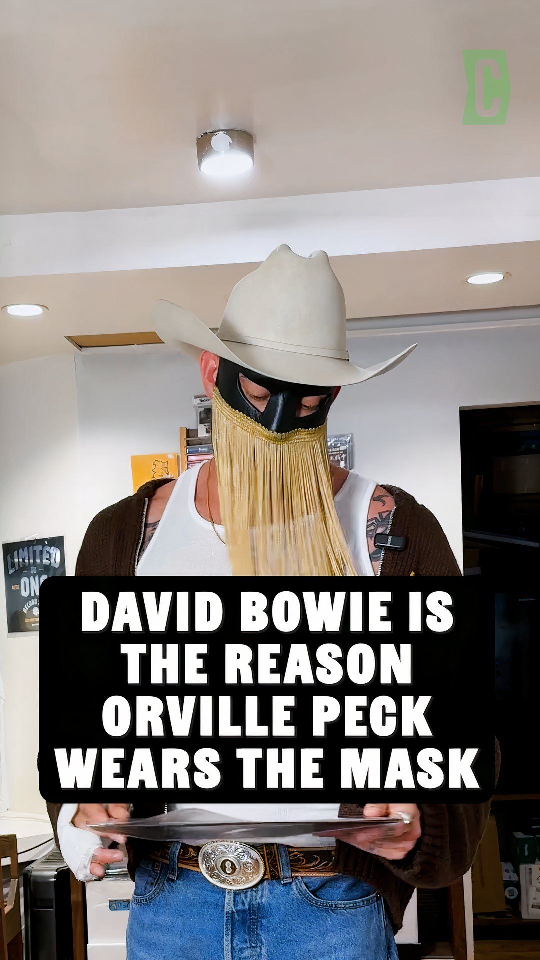 CL_Orville-Peck-about-BOWIE-On-The-Record_Per_V_YT.00_00_00_00.Still001