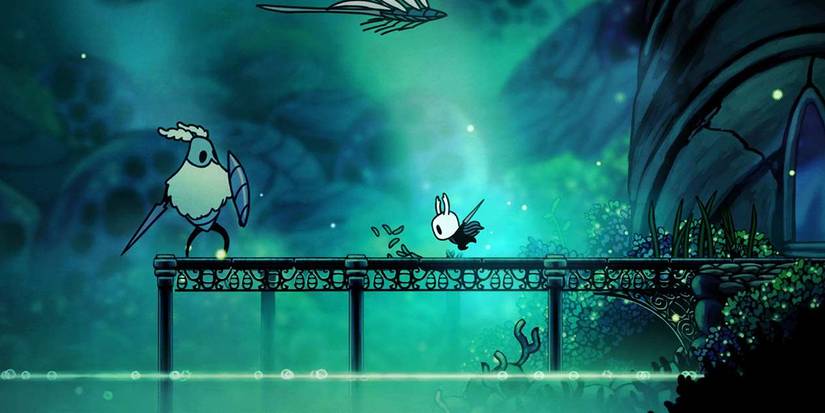 Knight fighting enemies in 'Hollow Knight'