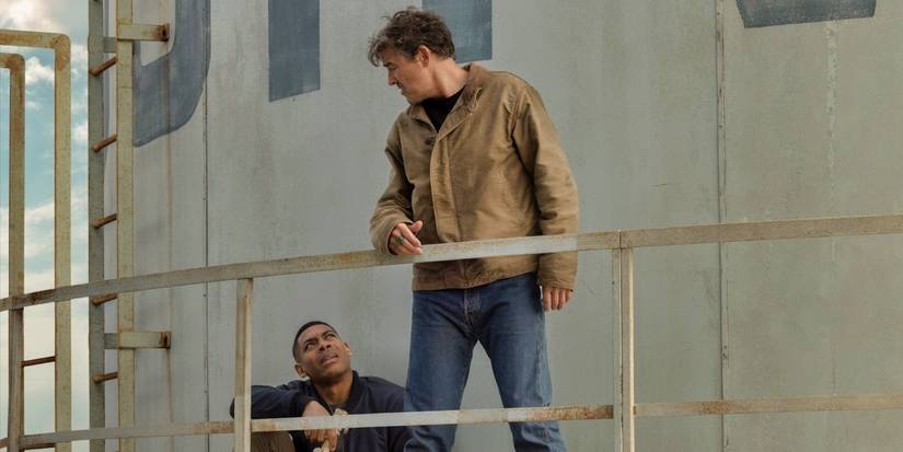 Aaron Pierre and Kyle Chandler in Lanterns Episode 4