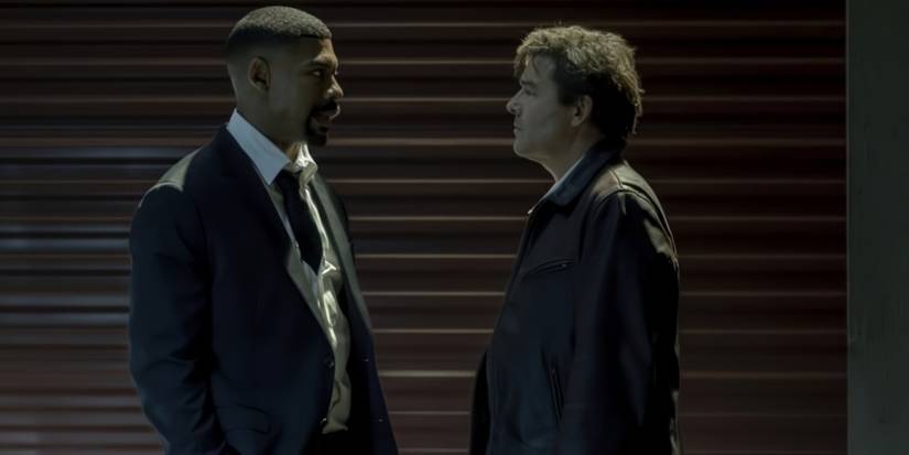Kyle Chandler and Aaron Pierre in Lanterns Episode 7