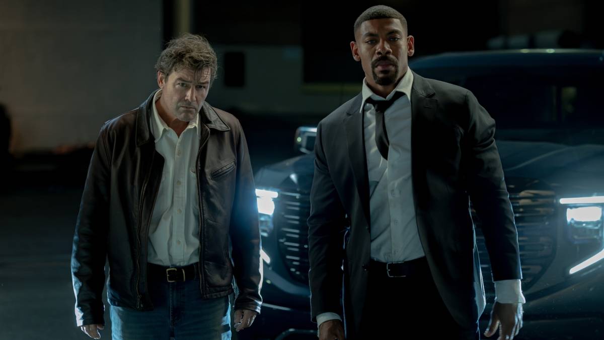 'Lanterns' Best Team-Up Officially Rewrites HBO's Detective Sci-Fi for the Better | Review