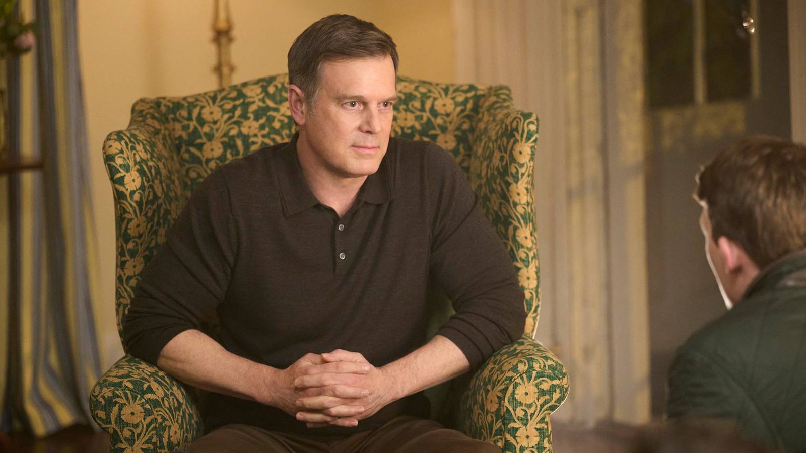 After '9-1-1,' Peter Krause's Newest NBC Action Thriller Is a Twisty, Soapy Blast | Review
