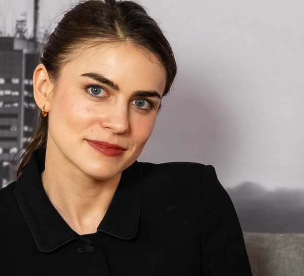 magazine-alexandra-pechman-tiff