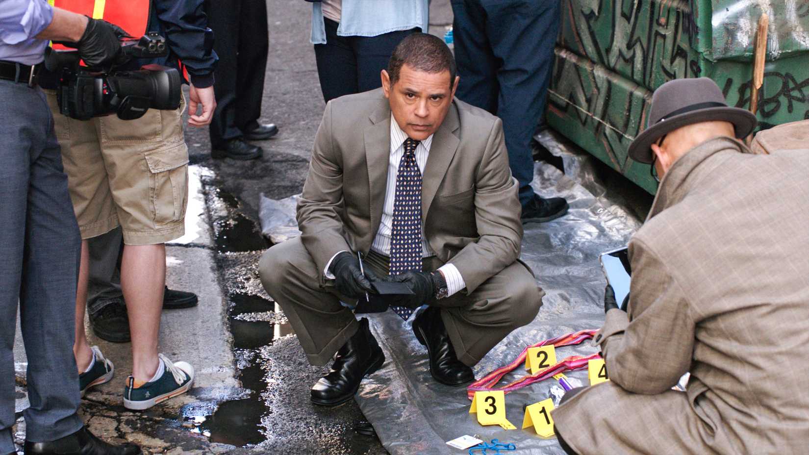 Raymond Cruz in Major Crimes