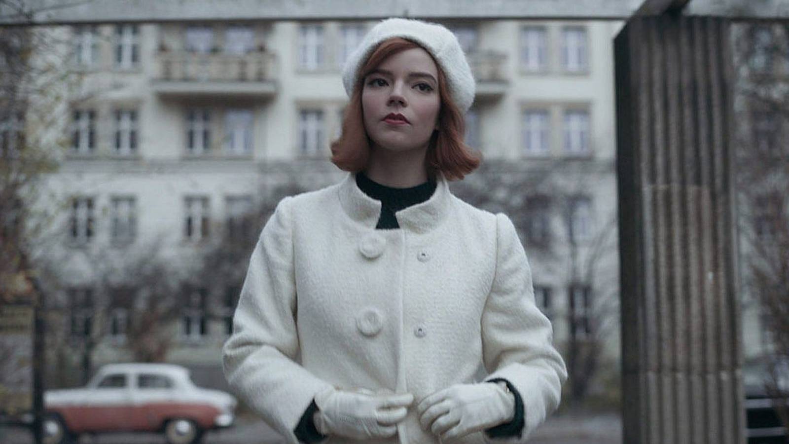 Headline says Anya Taylor-Joy returns to Netflix, but gives no details