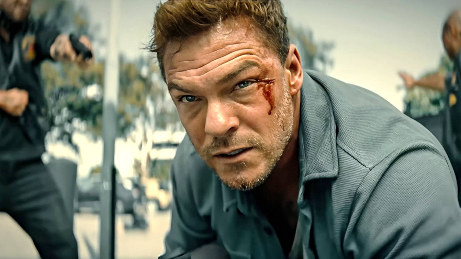 Alan Ritchson Officially Leaves ‘Reacher' Behind in Just 3 Days