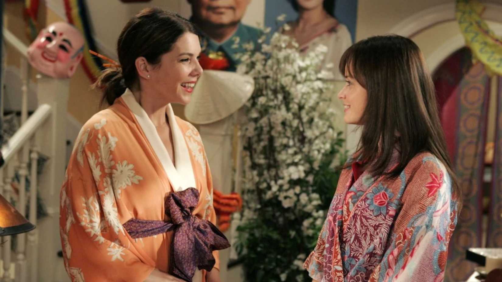 That's What You Get, Folks, For Makin' Whoopee Gilmore Girls Season 7 Episode 2