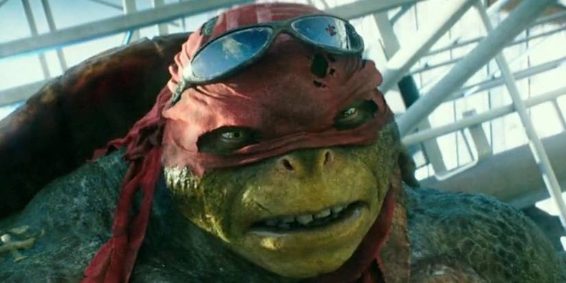Raphael (Alan Ritchson) in 'Teenage Mutant Ninja Turtles'