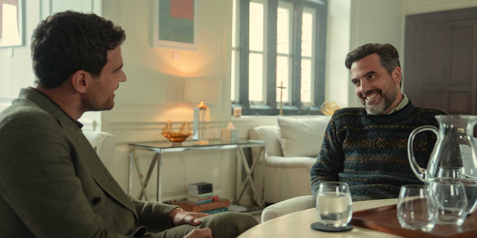 Theo James and Daniel Ings in The Gentlemen Season 2
