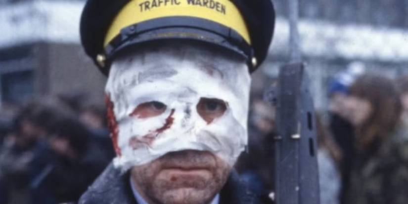 A soldier with bandages covering his face in Threads