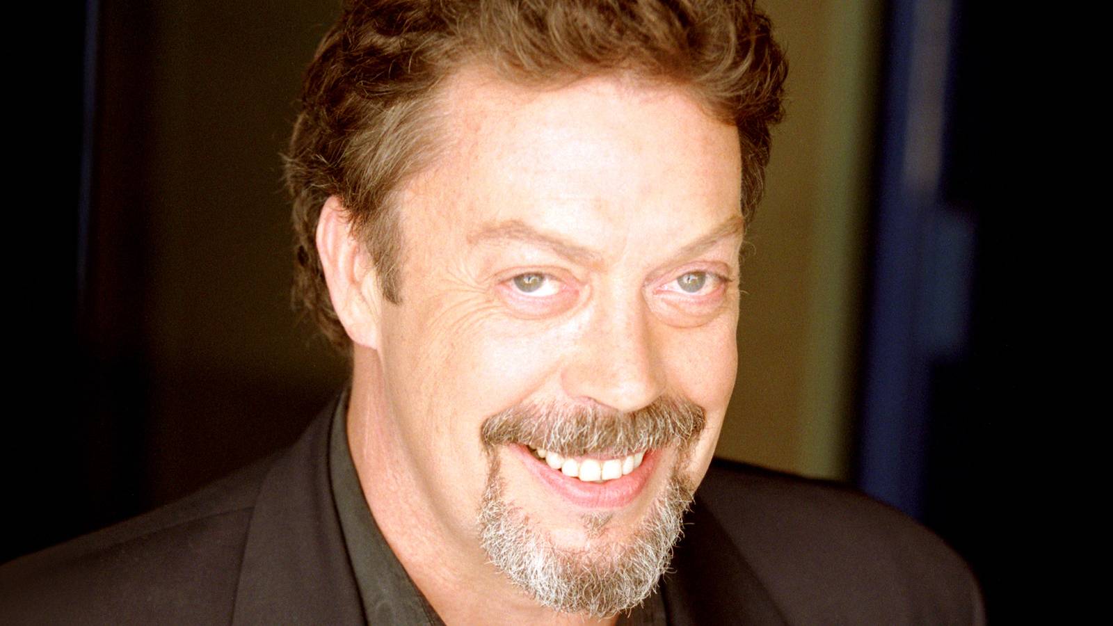 Tim Curry’s Cult Horror Masterpiece Is Officially Doing the ‘Time Warp ...