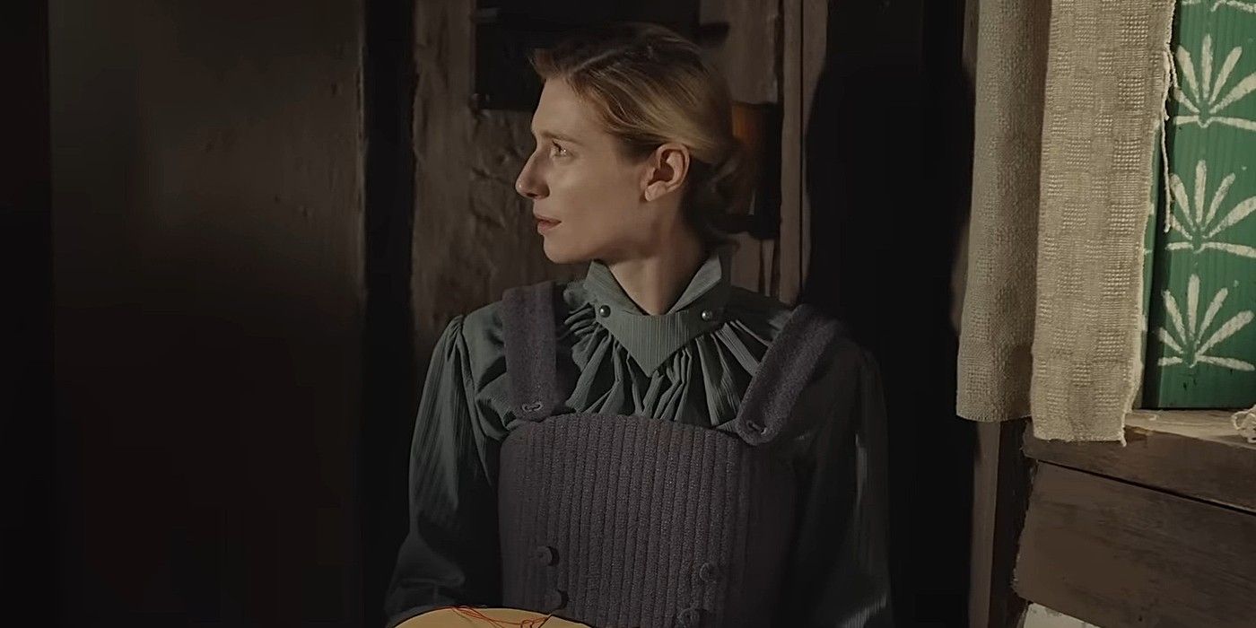 wicker-elizabeth-debecki Olivia Colman’s Thrilling New Fairytale Officially Becomes a Box Office Sleeper Hit