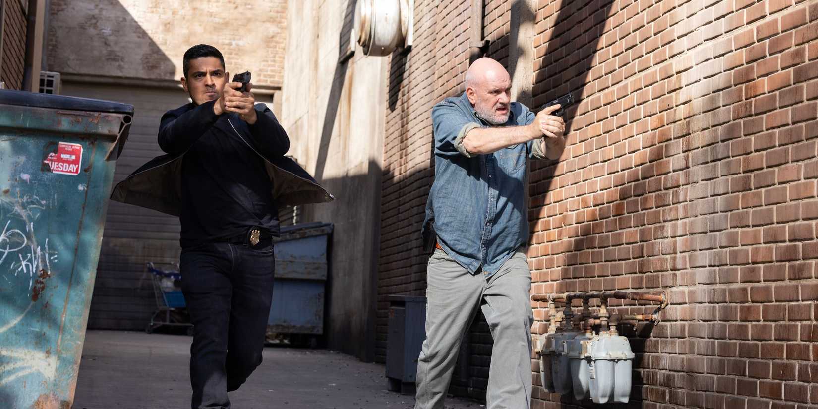 Wilmer Valderrama and Mike O'Malley in NCIS
