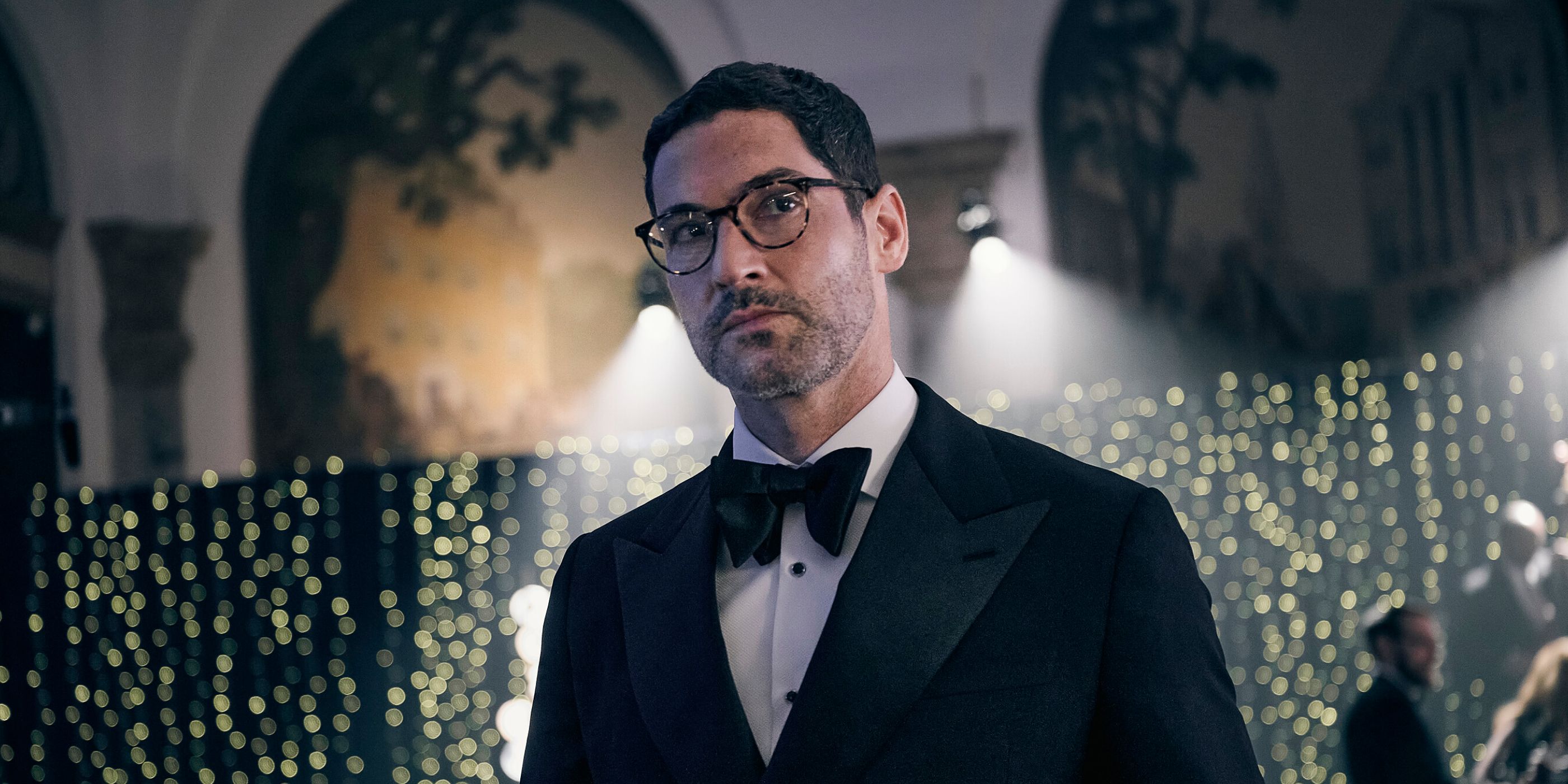 Tom Ellis Is Going Full ‘Lucifer’ Undercover in His New CBS Thriller Replacement image