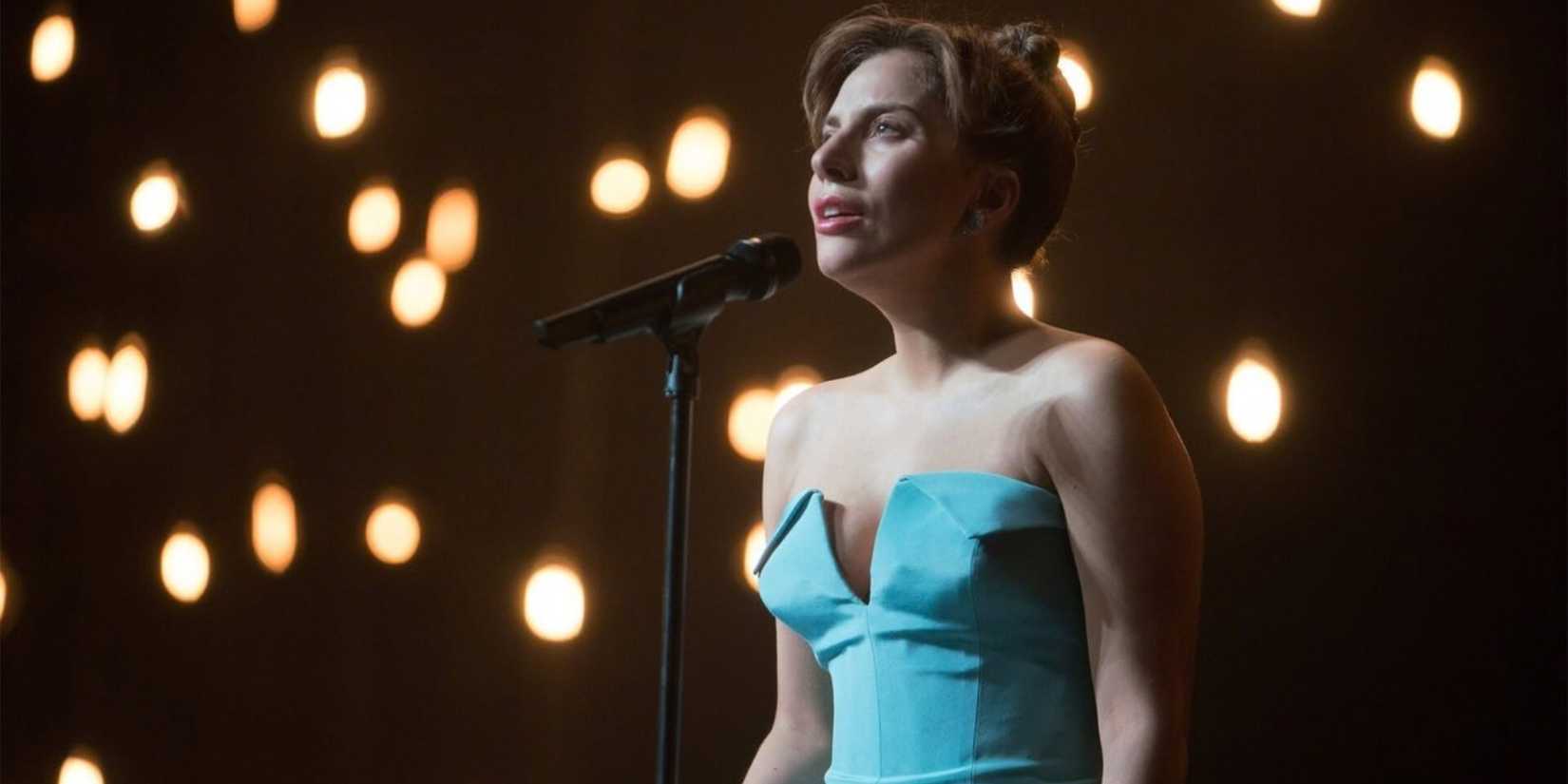 Lady Gaga as Ally Maine singing in the final scene of 'A Star Is Born.'