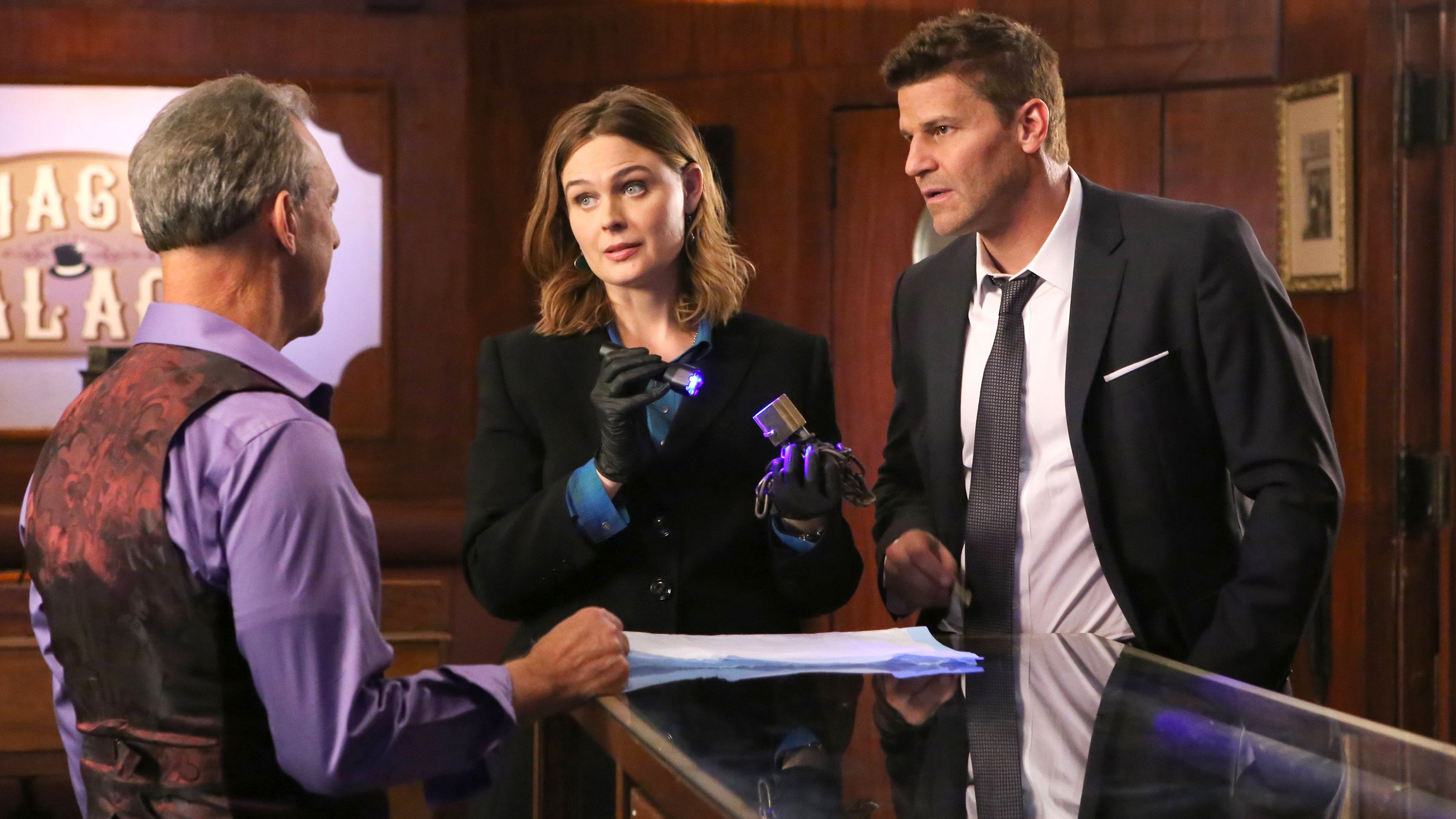 bones-emily-deschanel-david-boreanaz-3-1 ‘High Potential’ Fans Missing Season 3 Have the Perfect Replacement on Peacock