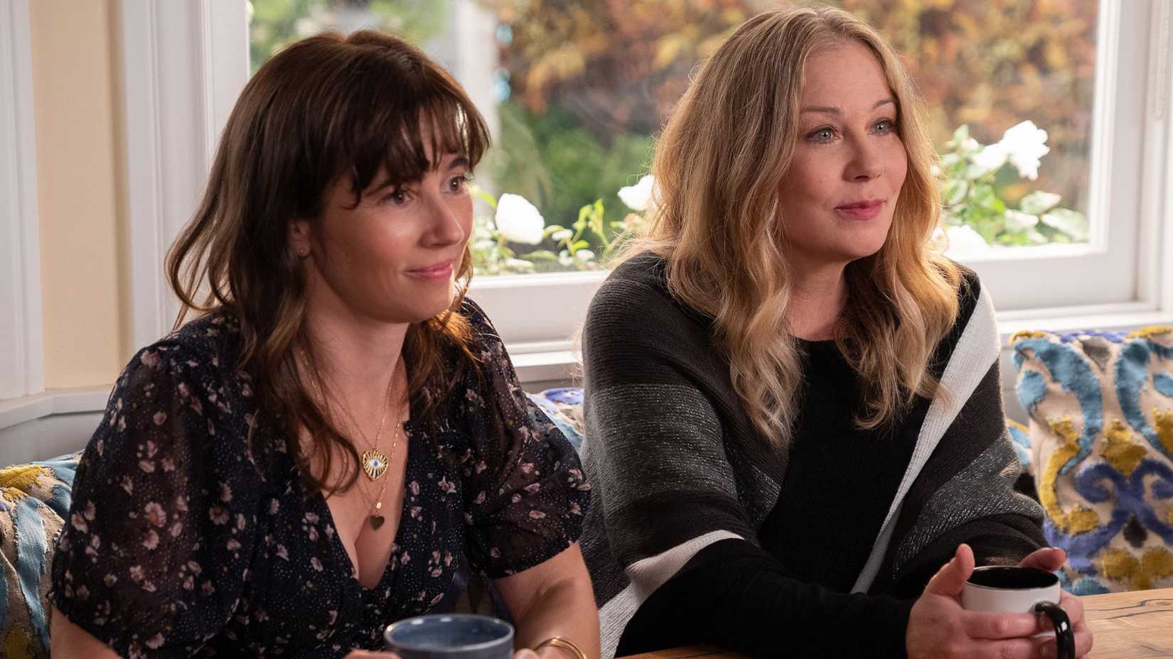 Linda Cardellini and Christina Applegate in Dead to Me