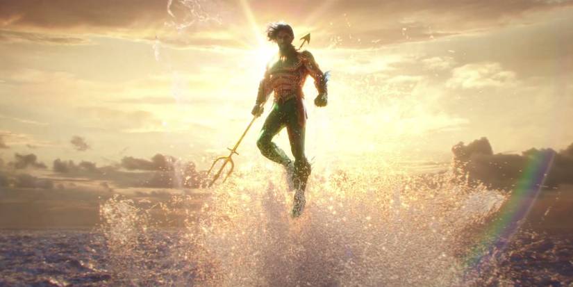 Jason Momoa in the final shot of 'Aquaman'
