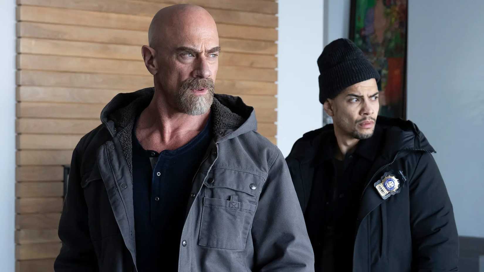 Christopher Meloni as Elliot Stabler and Rick Gonzalez as Bobby Reyes in Law & Order: Organized Crime.