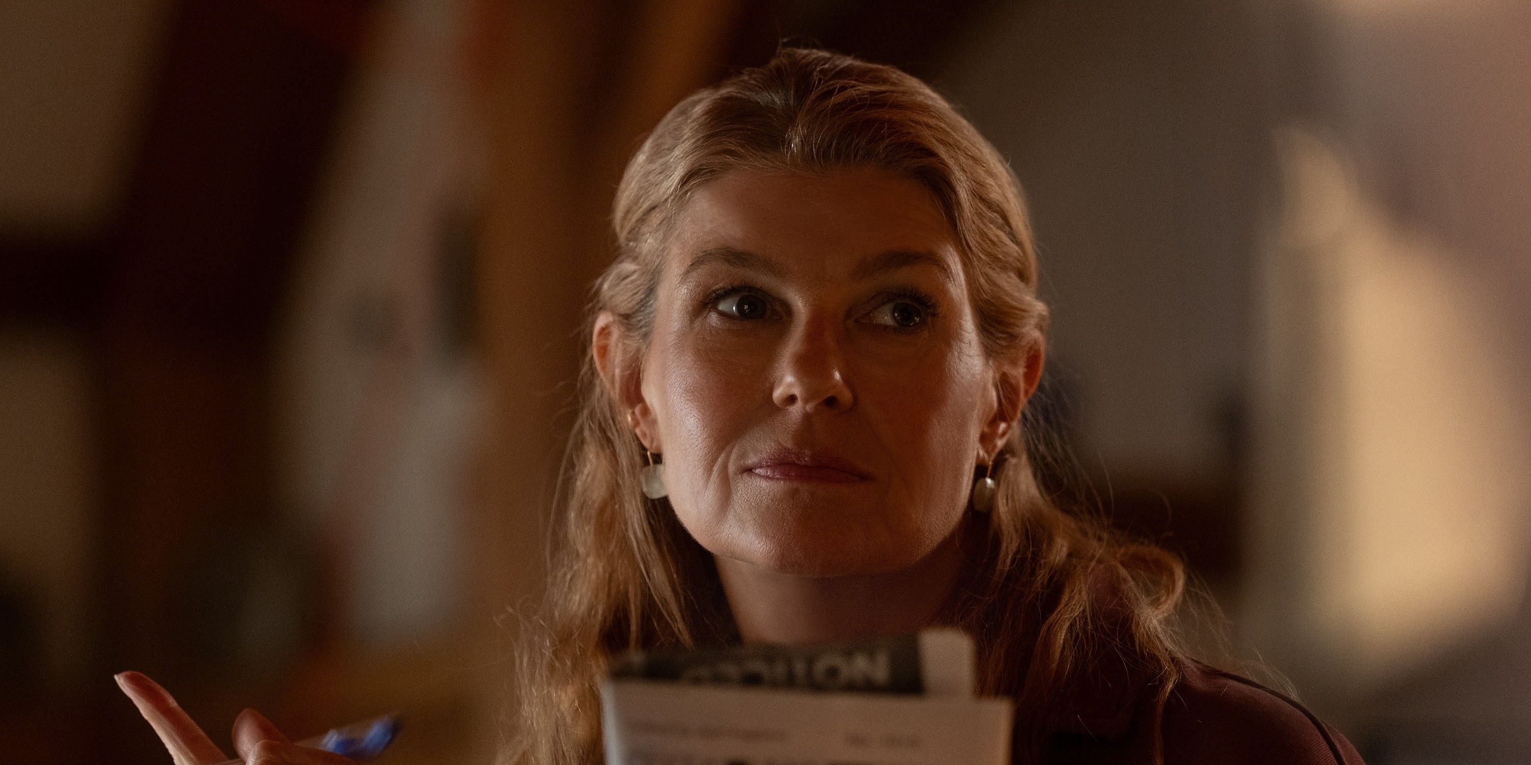 phony-hulu-1 Hulu’s Binge-Worthy New Series Is Officially a Streaming Sensation
