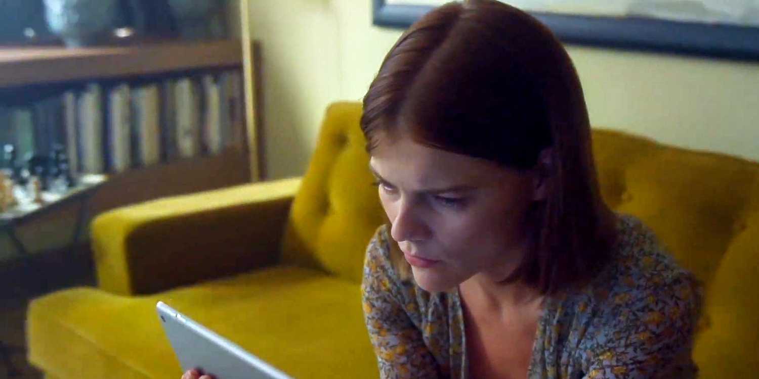 Emma Greenwell in The Rook