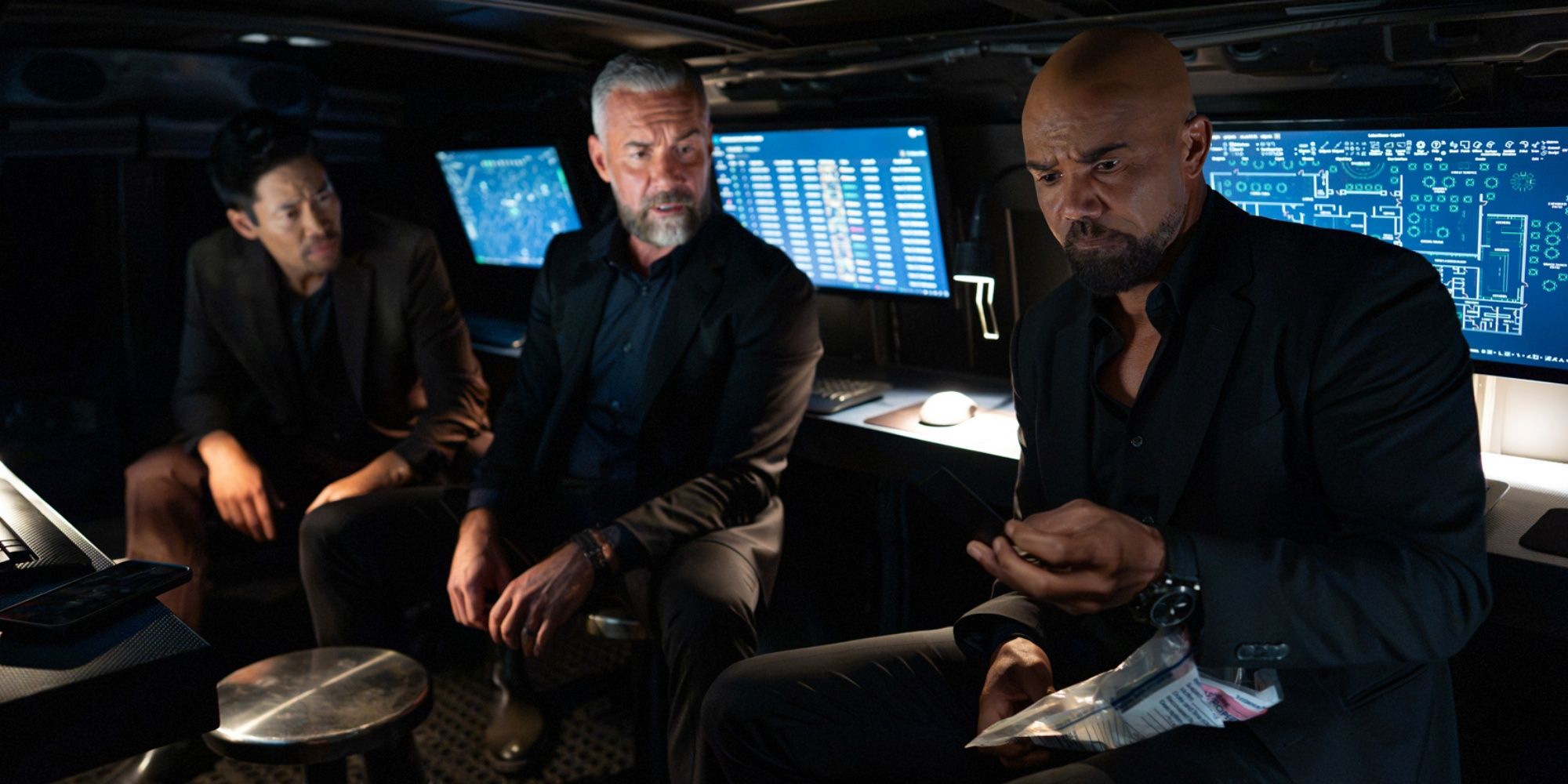 ‘S.W.A.T. Exiles’ Star Shemar Moore Weighs In on Episode 4’s Shocking ...