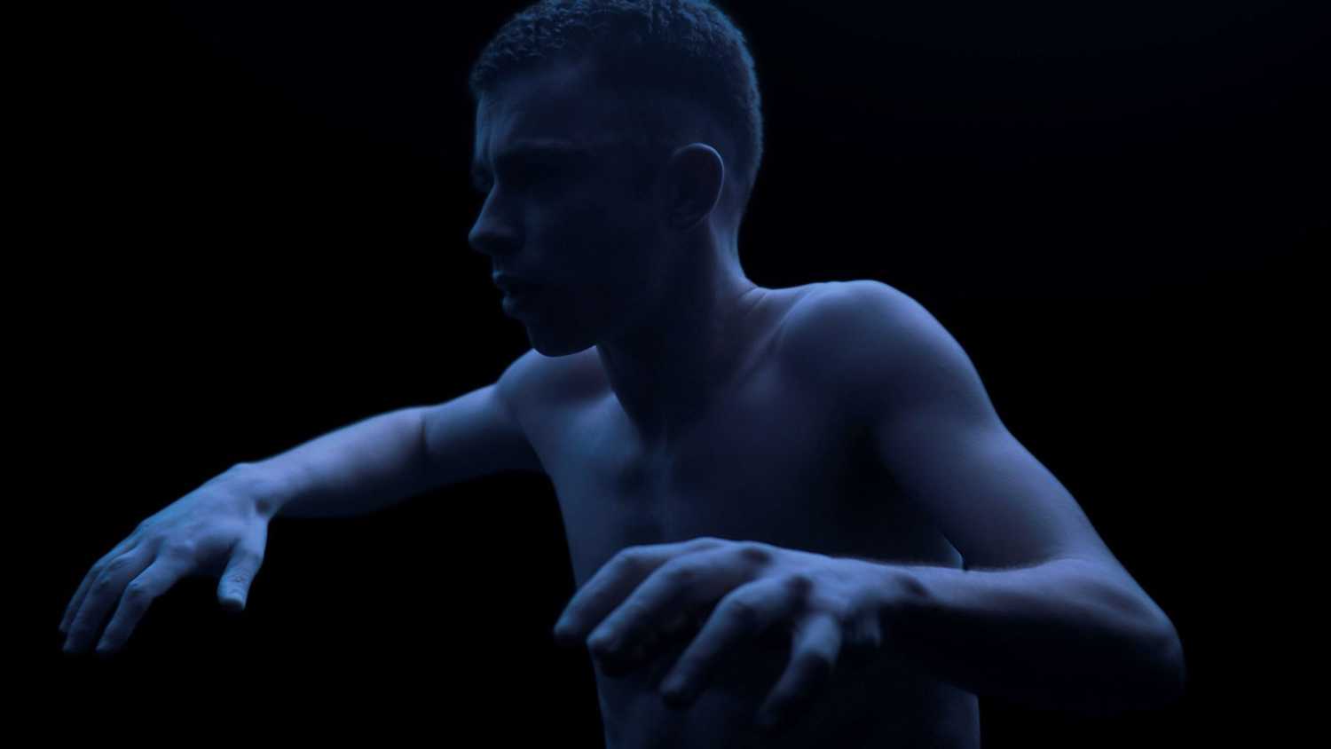 Man submerged in Under the Skin.