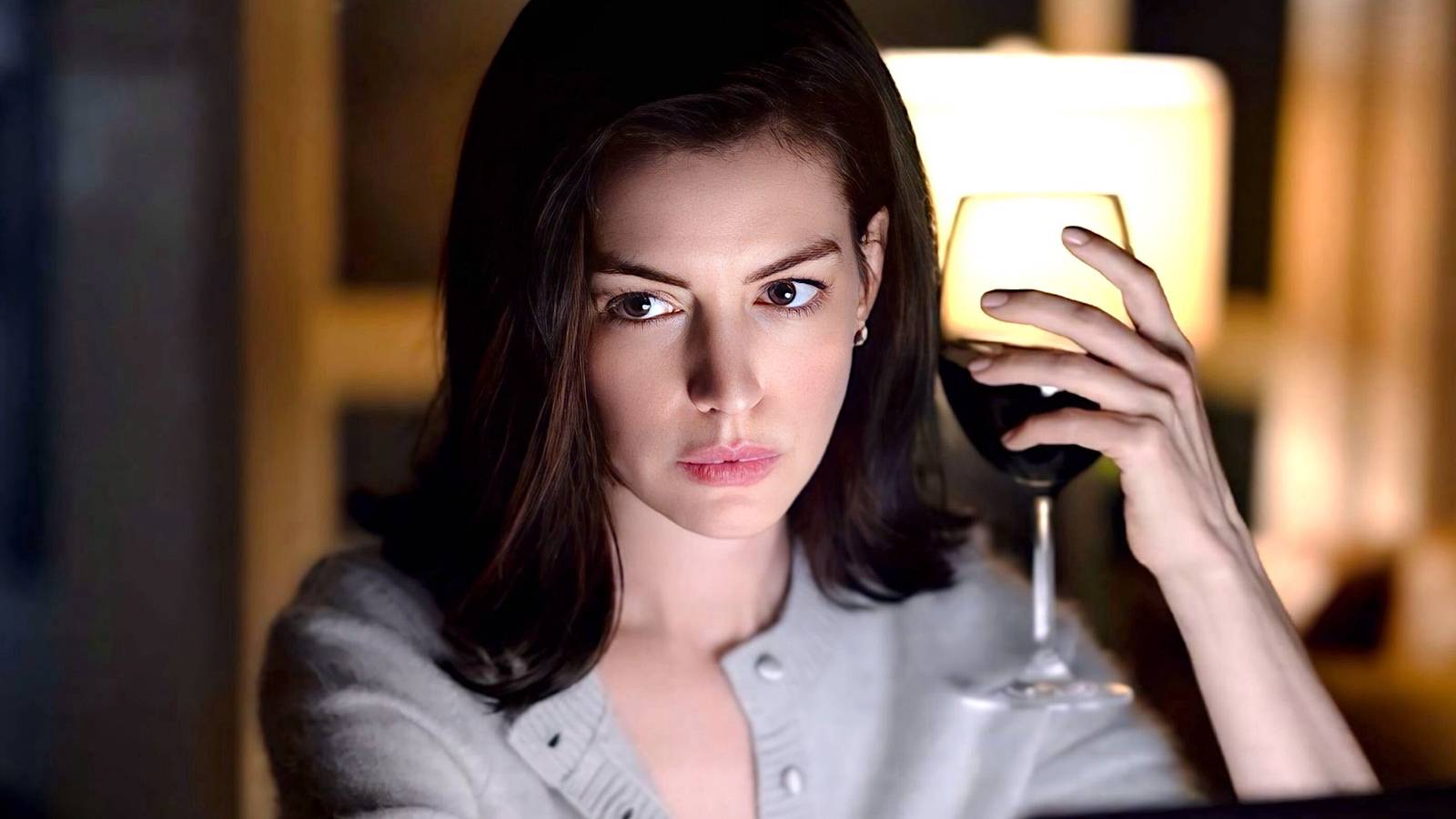 Anne Hathaways neuer Thriller enttäuscht bei seinem Debüt auf Rotten ...