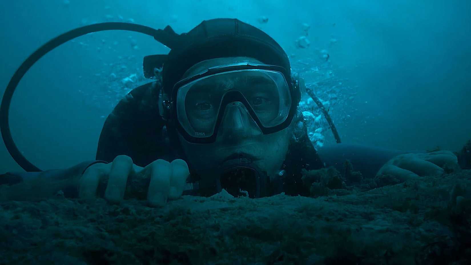 whalefall- austin abrams underwater