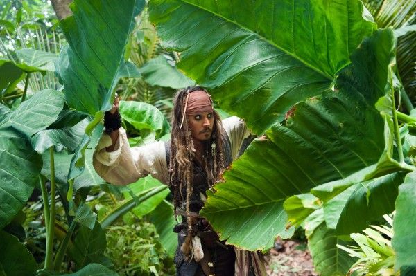  Johnny Depp PIRATES OF THE CARIBBEAN: ON STRANGER TIDES