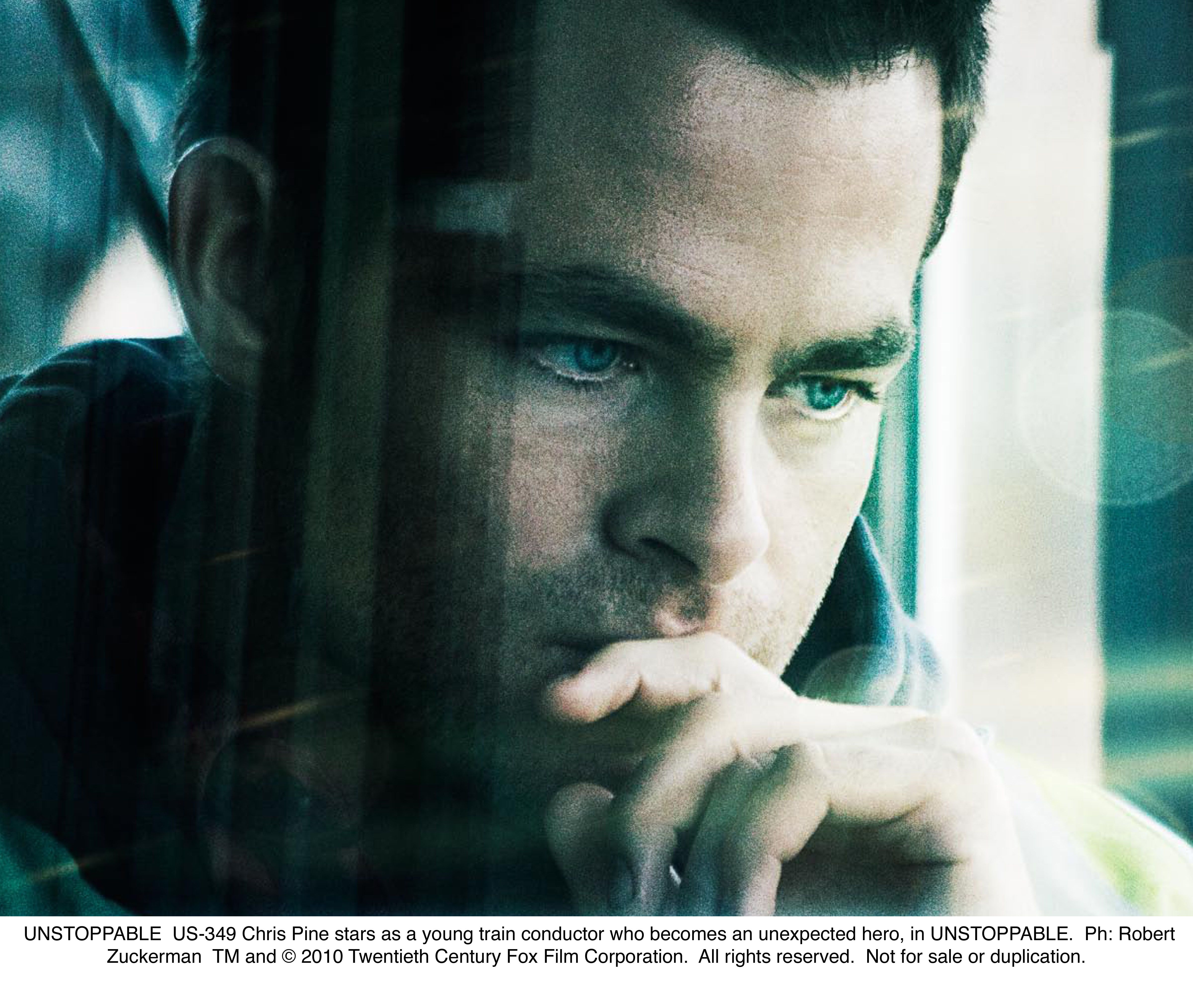 UNSTOPPABLE Movie Clips and New Images Starring Chris Pine and Denzel ...
