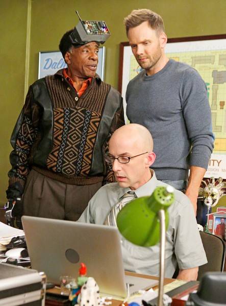 Community Cast Jim Rash Jim Rash Talks Community Season 6, Directing, and More