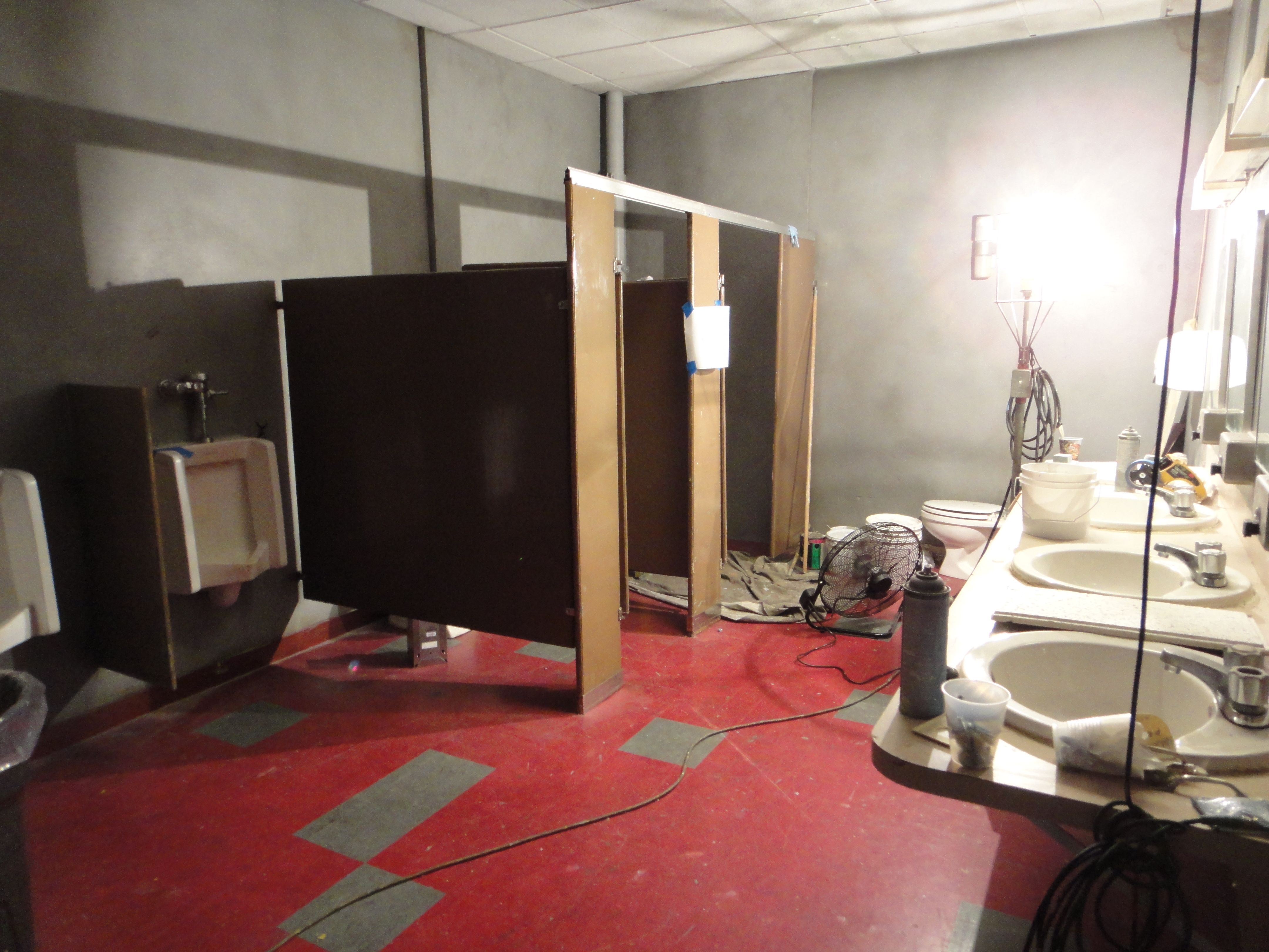 COMMUNITY Set Photos