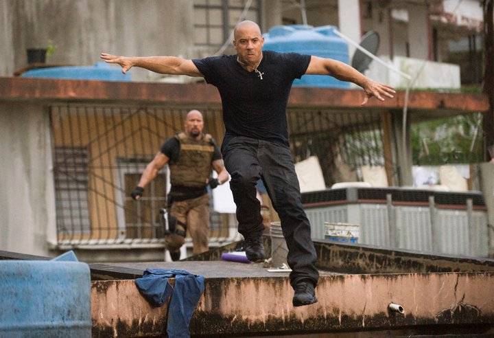 The Fast Five FAST FIVE Trailer Vin Diesel, Paul Walker, Dwayne Johnson