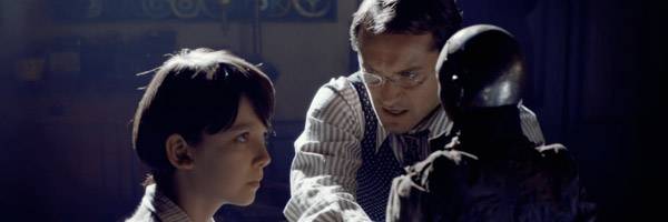 HUGO Movie Trailer