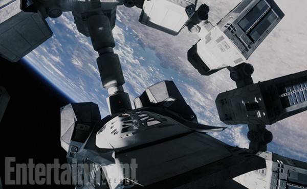 Interstellar Images: Head to Space with Matthew McConaughey and Anne ...