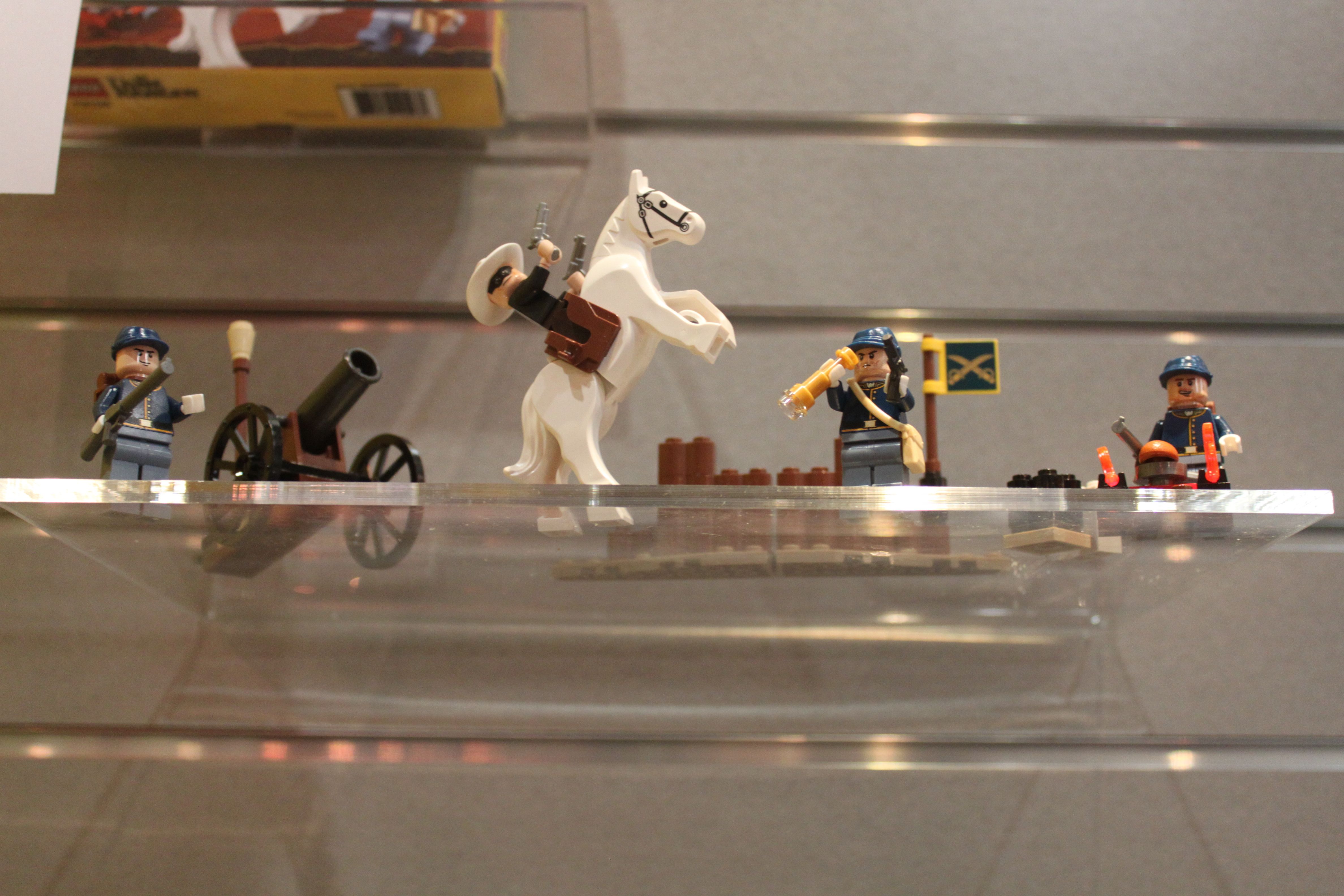 Toy Fair 2013: New Lego Sets for LORD OF THE RINGS, STAR WARS, and THE ...