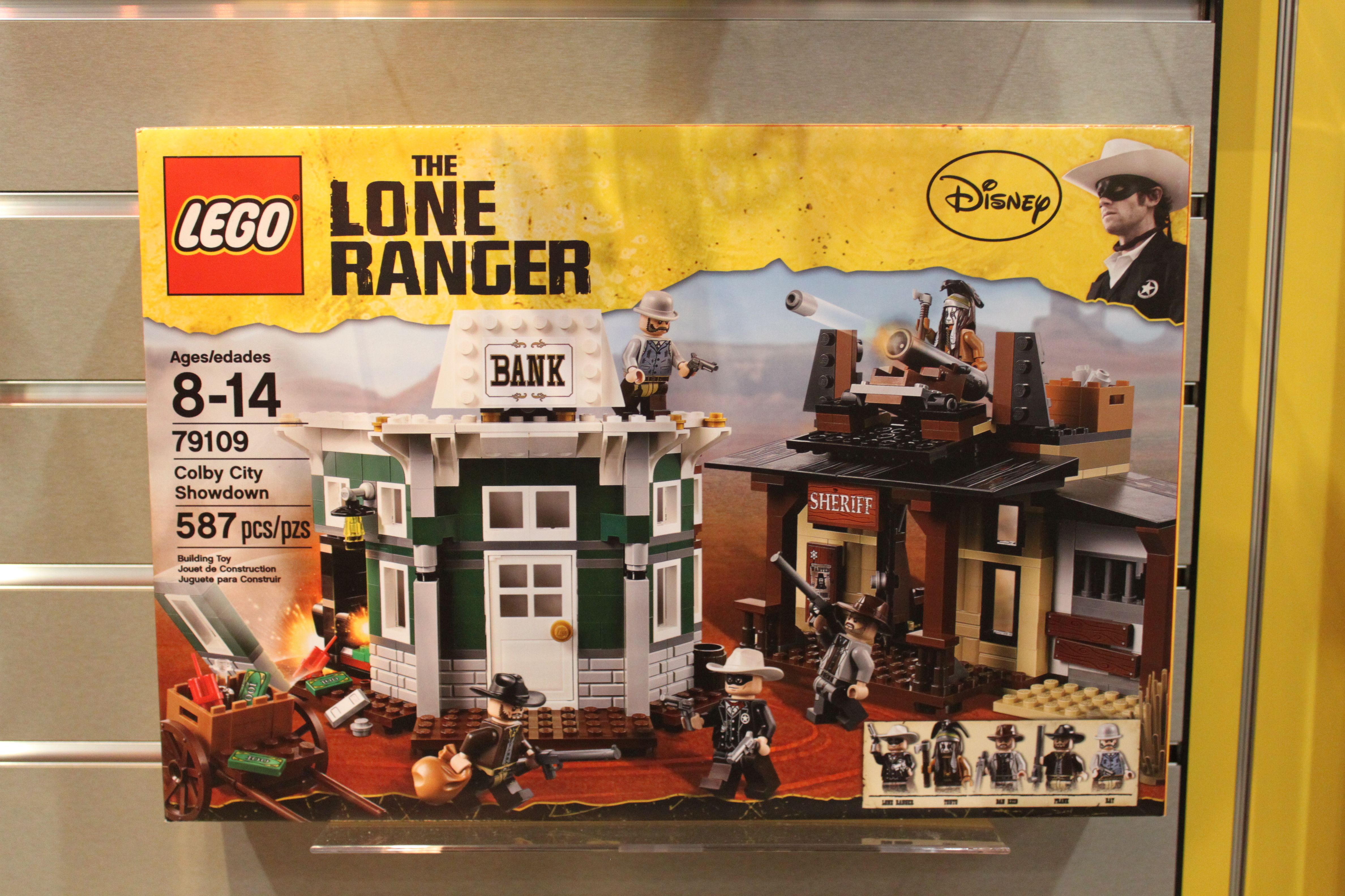 Toy Fair 2013: New Lego Sets for LORD OF THE RINGS, STAR WARS, and THE ...
