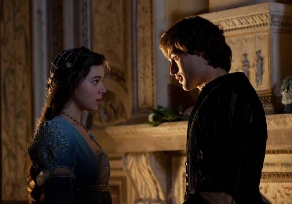 romeo-juliet-douglas-booth-hailee-steinfeld
