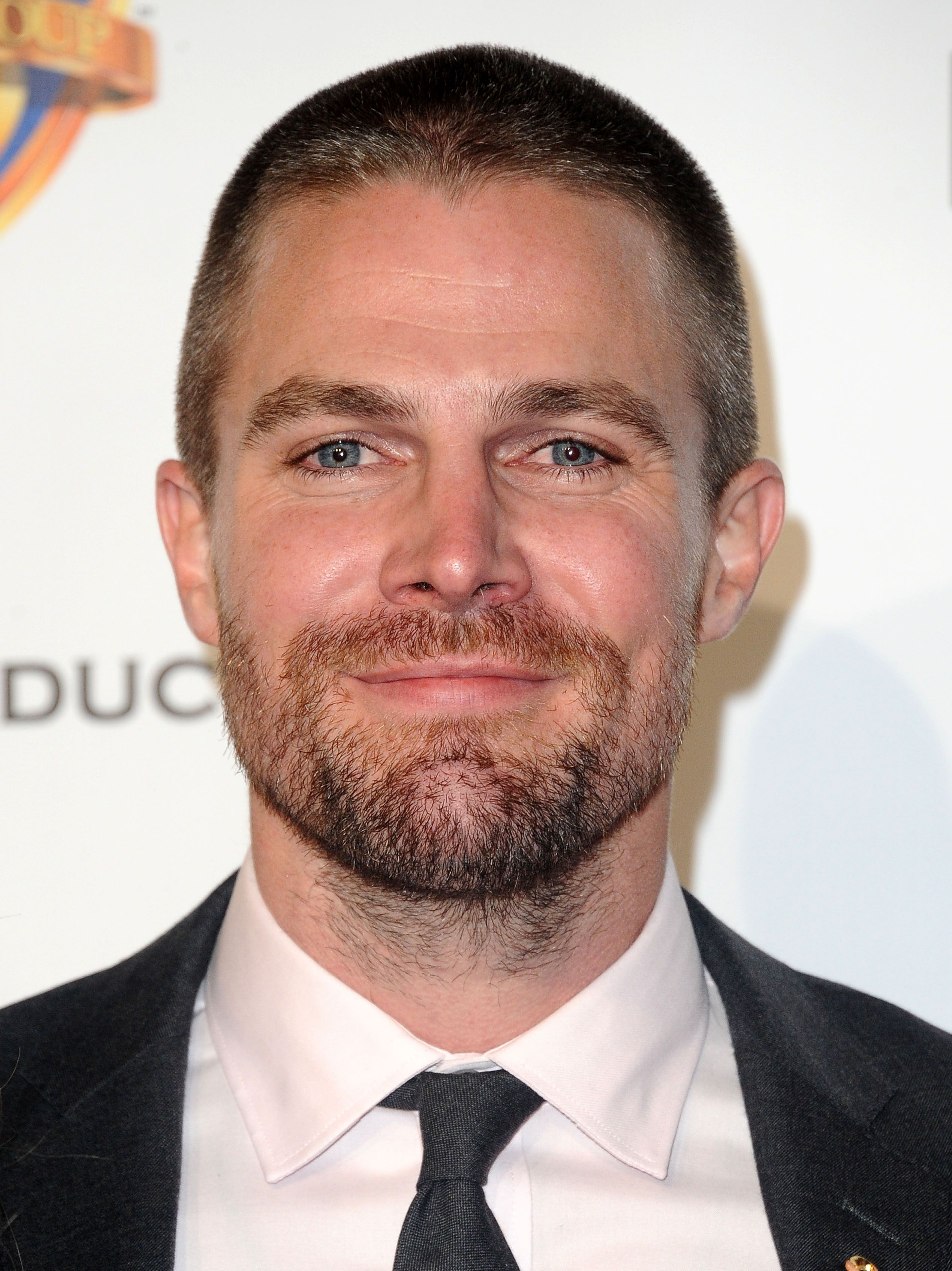 Stephen Amell