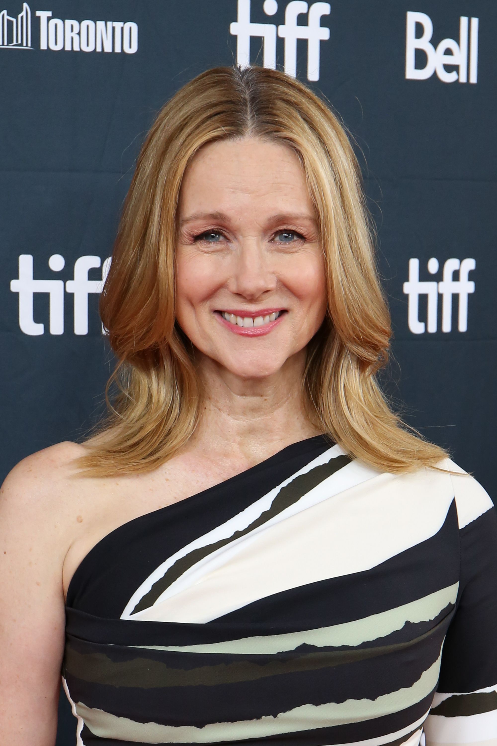 Laura Linney