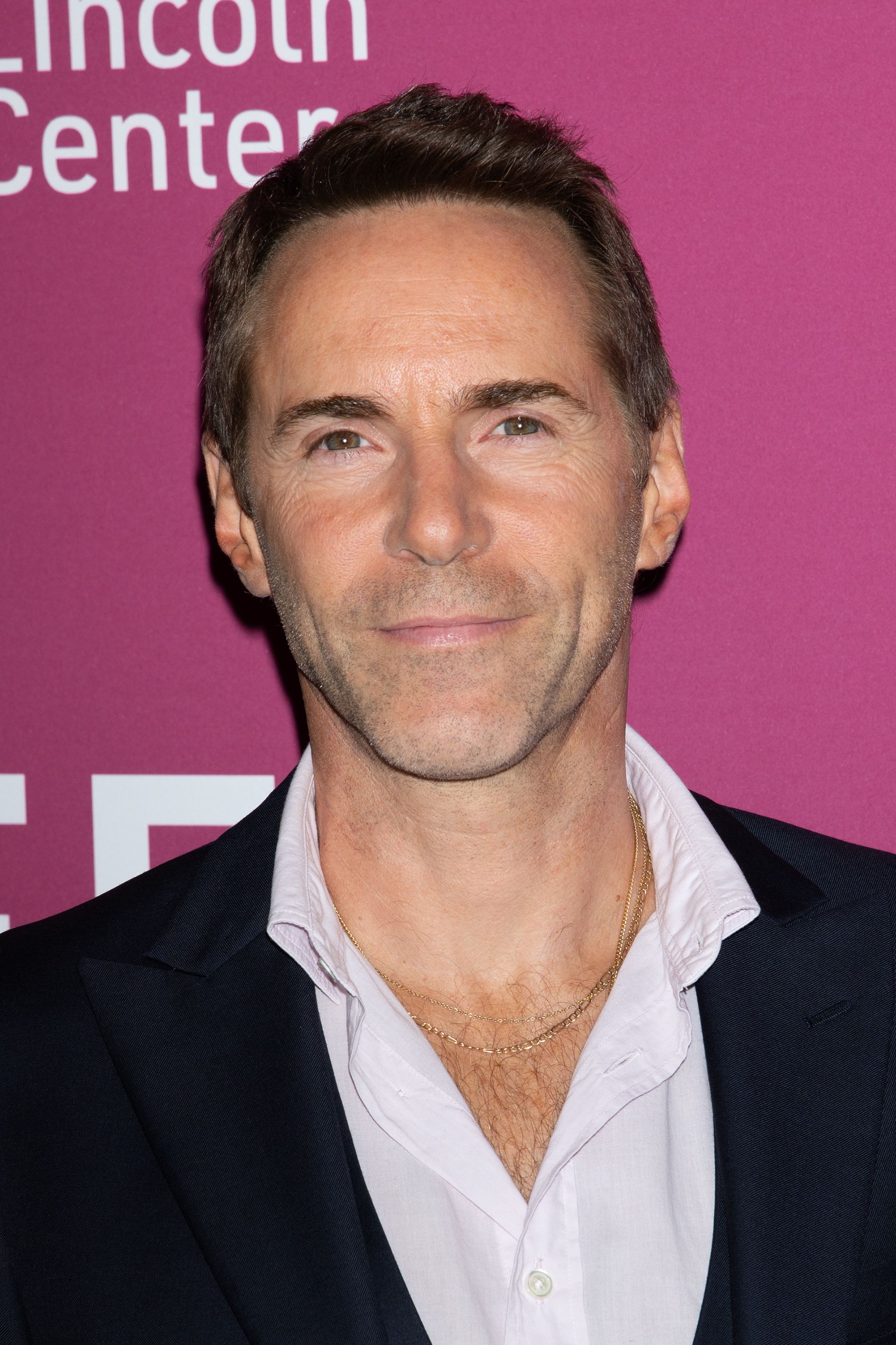 Alessandro Nivola