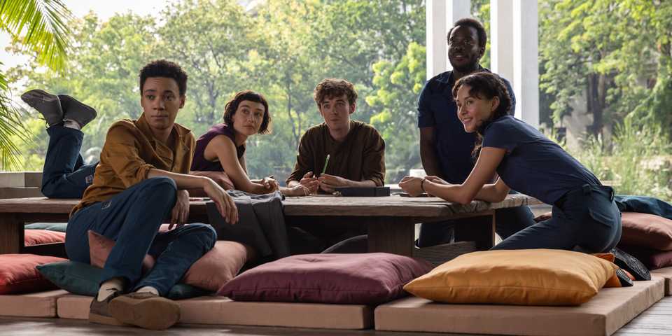 Xenomorphs Terrorize the Planet in First ‘Alien: Earth’ Images