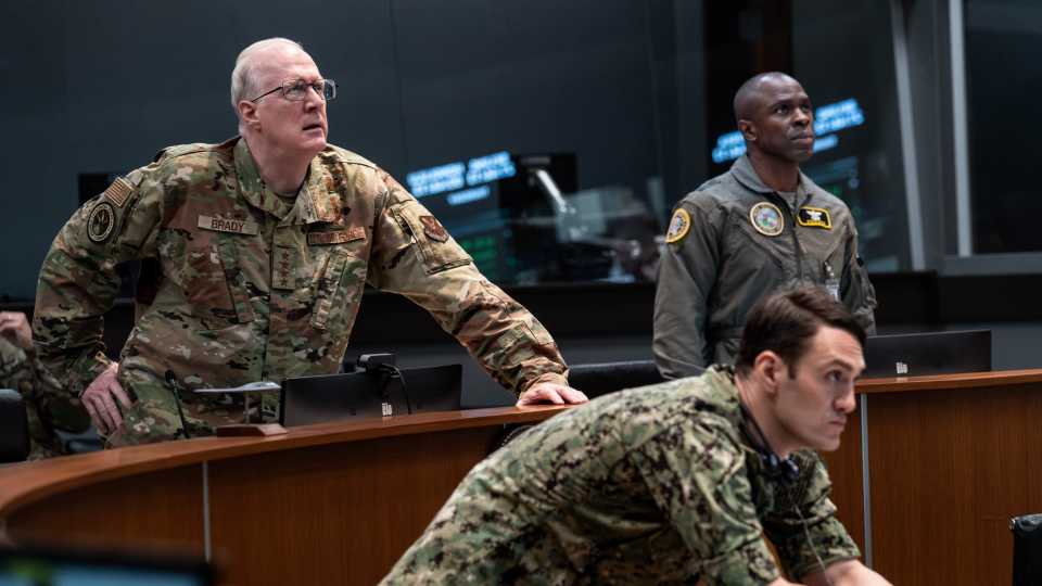 Keanu Reeves' 'Speed' Reunion With Sandra Bullock Gets an Amazing ...