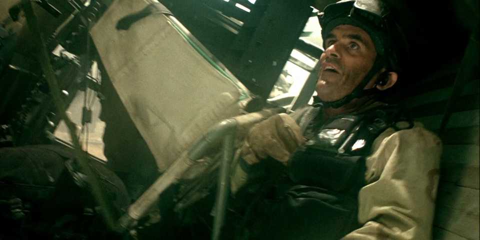 ty-burrell-in-black-hawk-down.jpg