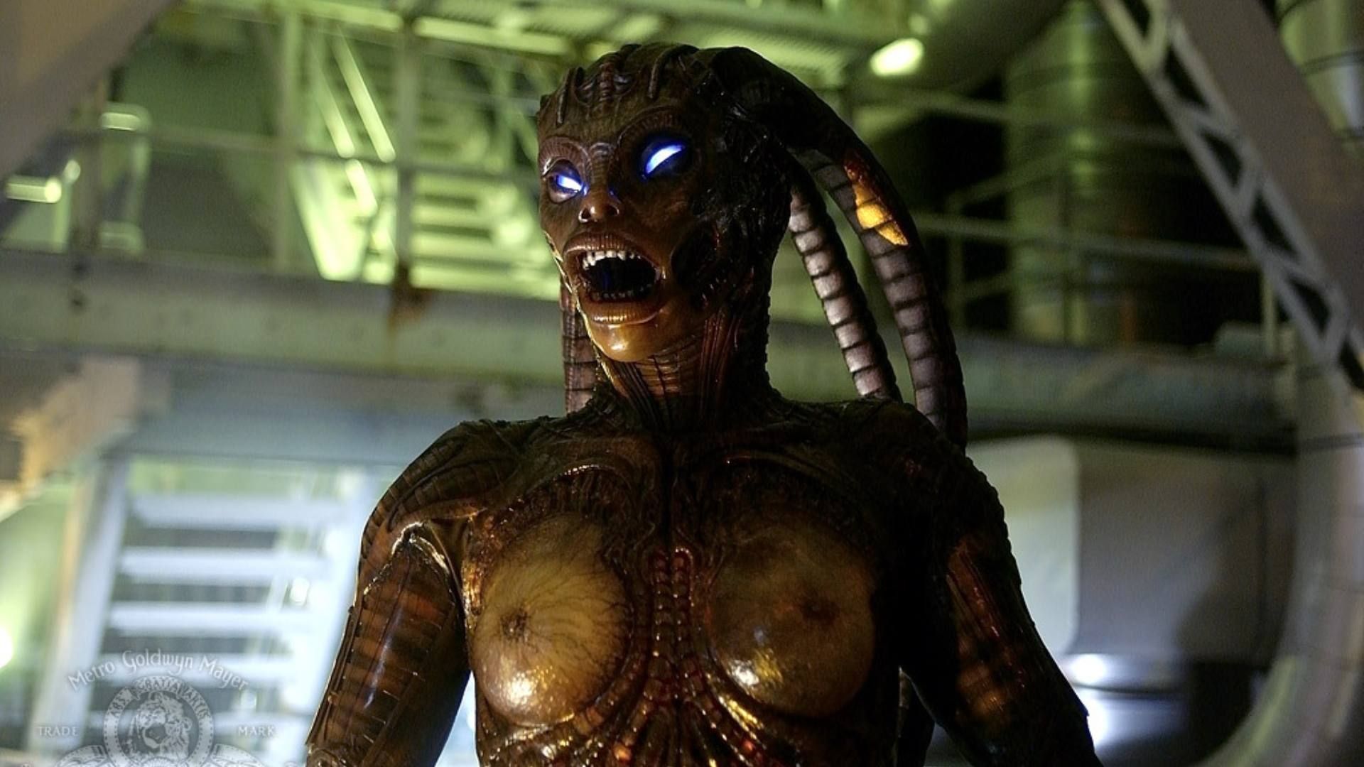 Forget 'Alien' and the Xenomorph, This '90s Sci-Fi Thriller Has an Even ...