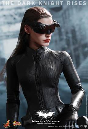DARK KNIGHT RISES Catwoman Selina Kyle 1/6 MMS188 HOT TOYS DARK KNIGHT RISES Catwoman Selina Kyle 1/6 MMS188 HOT TOYS
